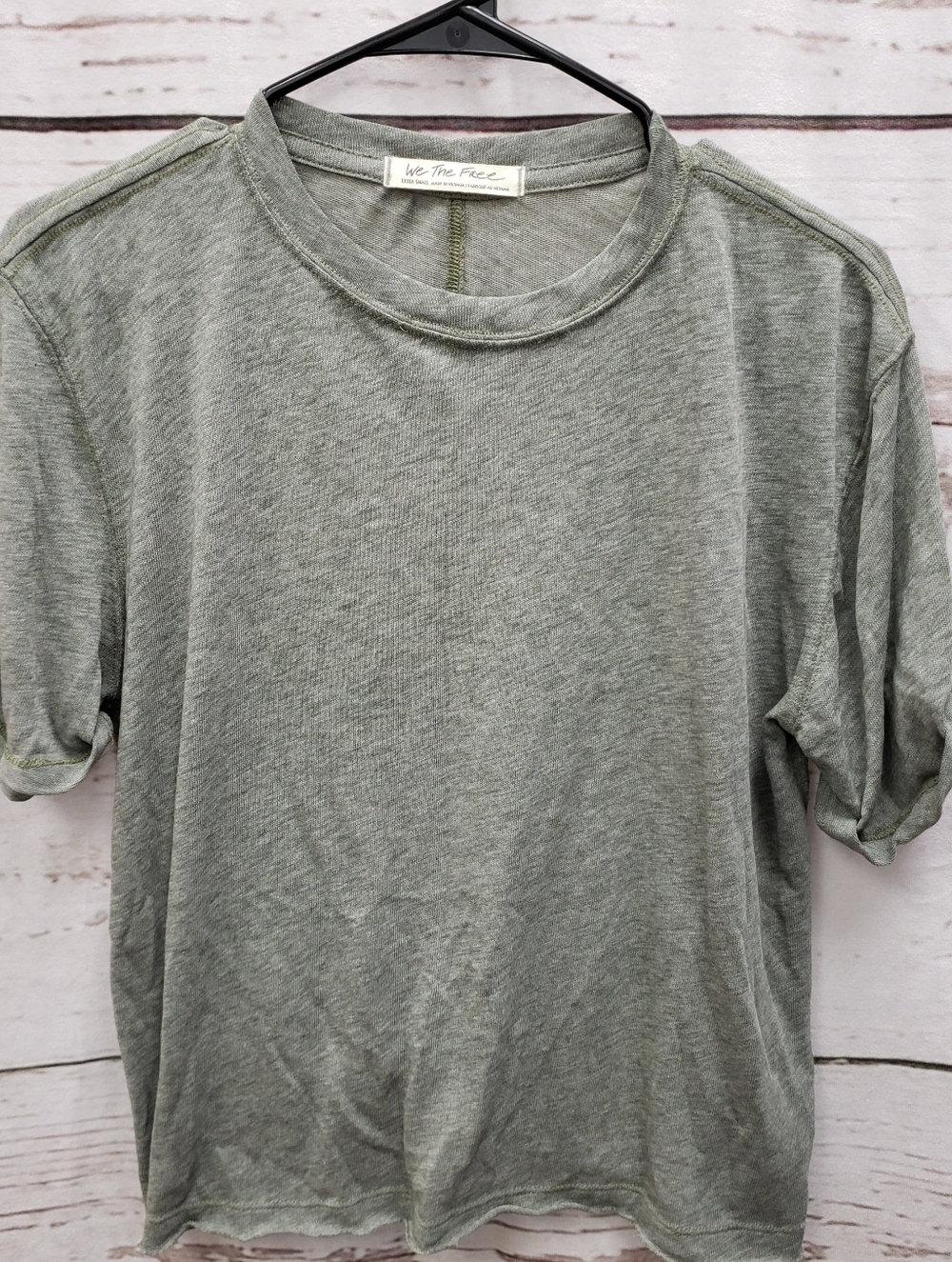 We The Free XS Green Raw Hems Back Knotted Cotton Poly Short Sleeve Length 21"